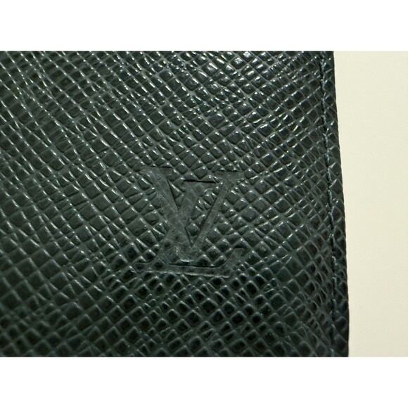 Louis Vuitton Dark Green Taiga Leather Bi-fold Wallet Certificate of Auth. - Picture 8 of 15